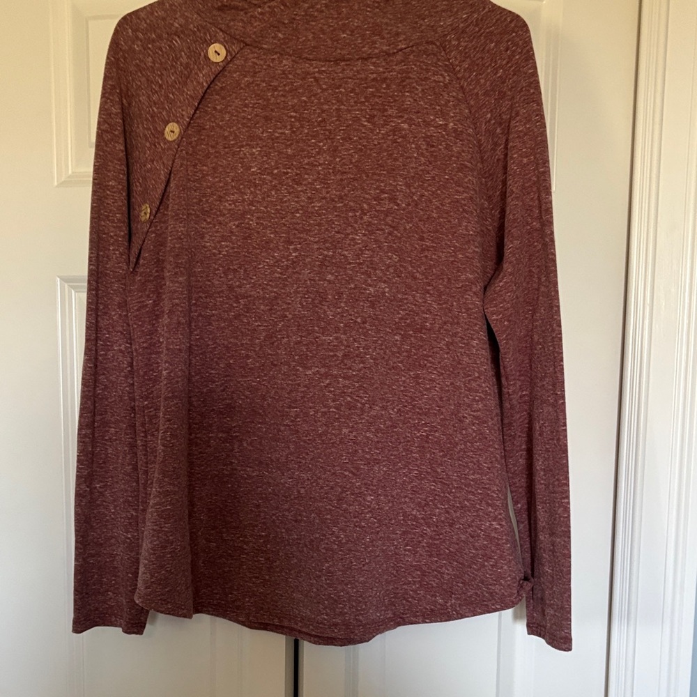 Women's Maroon Button-Detail Sweatshirt